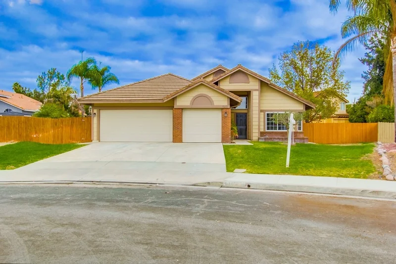 5183 Prado Court, Oceanside, CA 92057