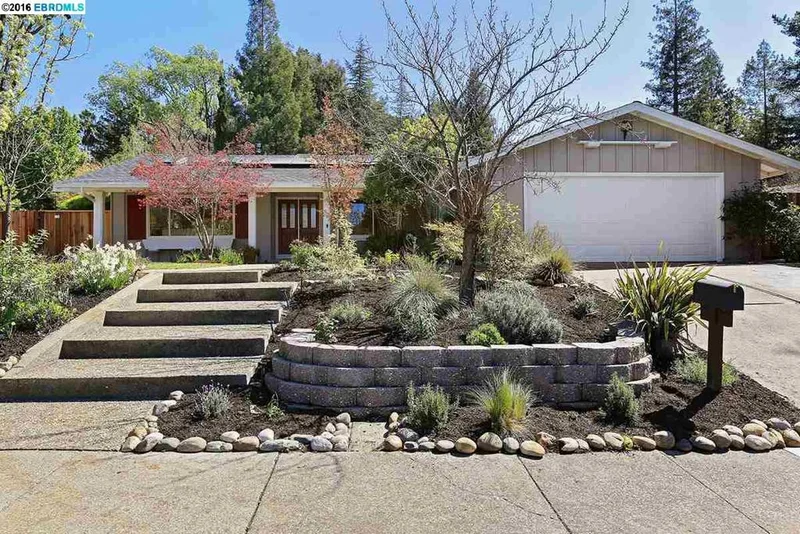 1181 Greenbrook Dr, Danville, CA 94526