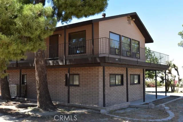 5078 Avenal, Phelan, CA 92371