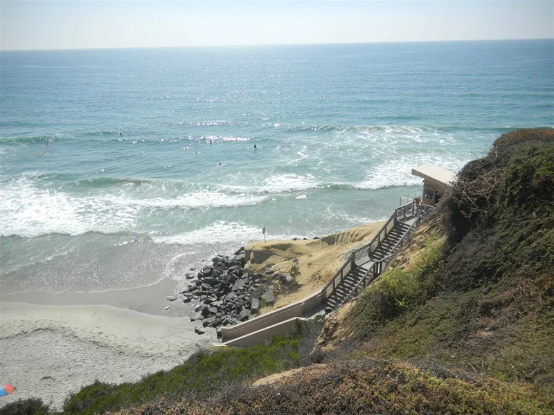 190 Del Mar Shores Ter #82, Solana Beach, CA 92075
