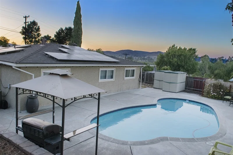 8611 Placid View, Santee, CA 92071