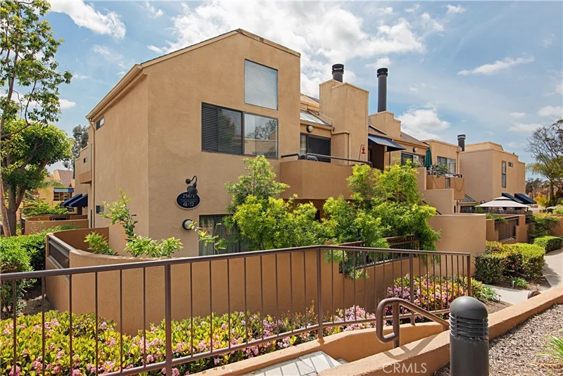 25671 Le Parc #68, Lake Forest, CA 92630