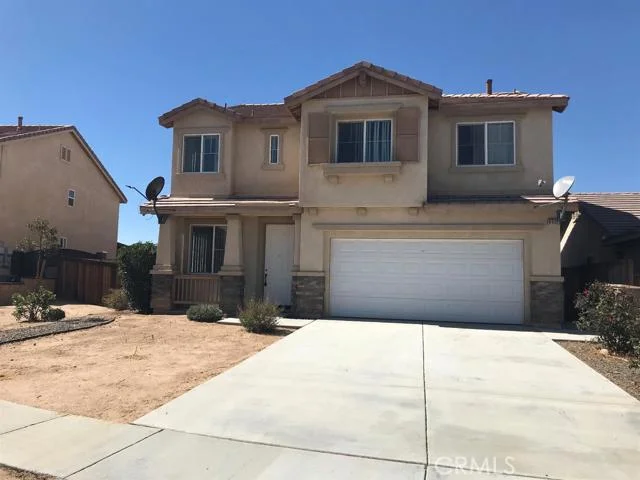 8932 Azalea Springs, Oak Hills, CA 92344