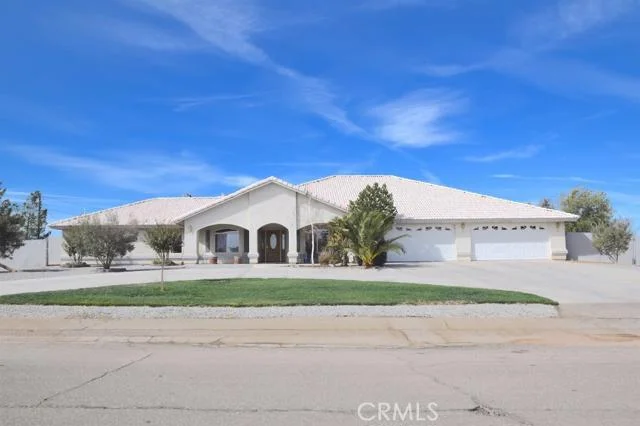 11644 Hemlock, Hesperia, CA 92345