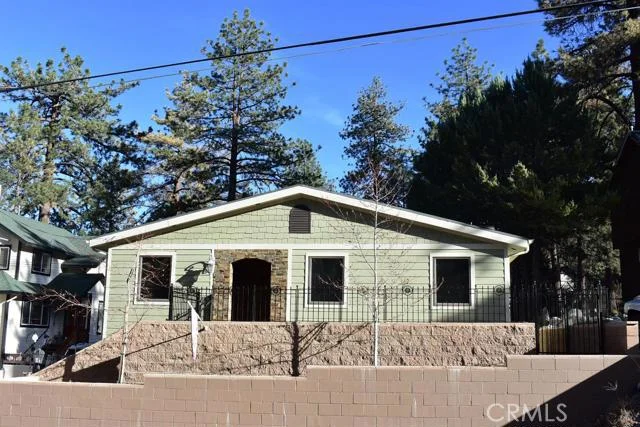 5619 Sheep Creek, Wrightwood, CA 92397