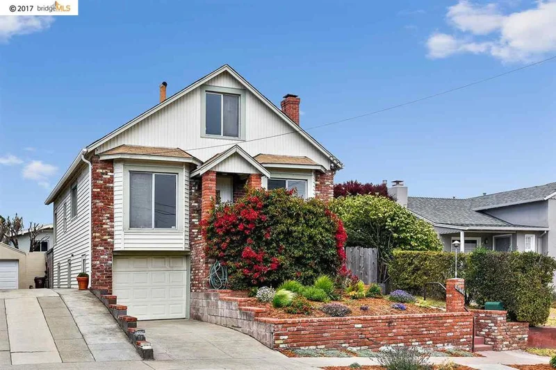 5625 Panama Ave, Richmond, CA 94804