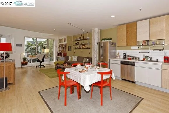 1225 Pine Street, Oakland, CA 94607