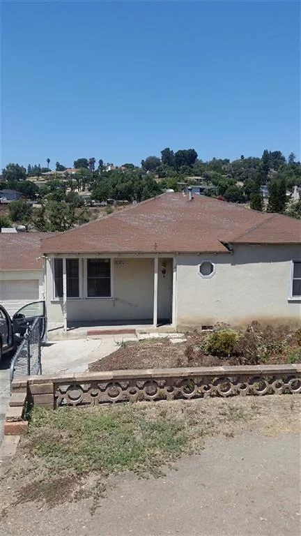 10350 Del Rio Rd, Spring Valley, CA 91978