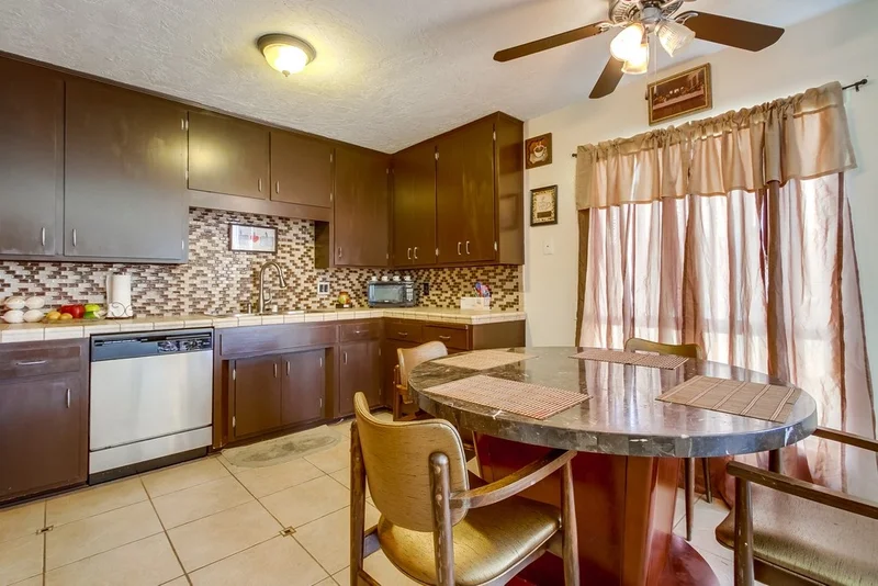 617 3rd #9, Chula Vista, CA 91910
