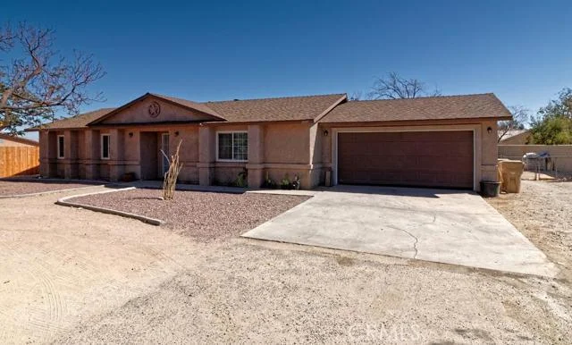 10015 Maple, Hesperia, CA 92345