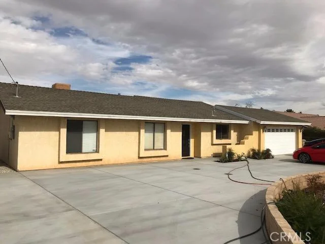18890 Madrone, Hesperia, CA 92345