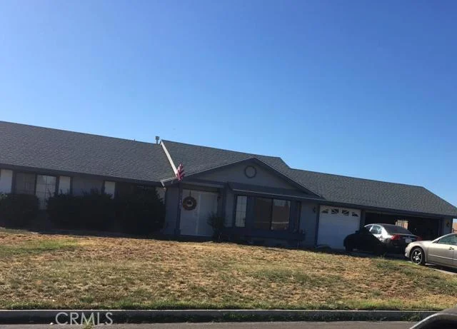 11483 Hollyvale, Victorville, CA 92392