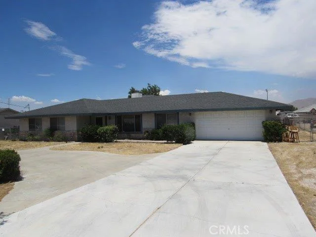 7905 I, Hesperia, CA 92345