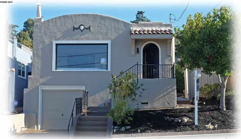 6132 Mauritania Avenue, Oakland, CA 94605