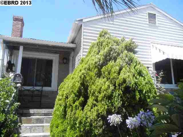 2727 106th Ave, Oakland, CA 94605-5209