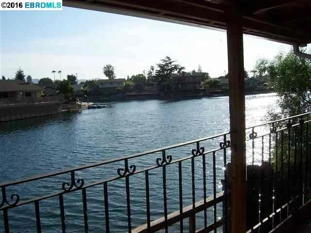 62 Lake Dr, Antioch, CA 94509