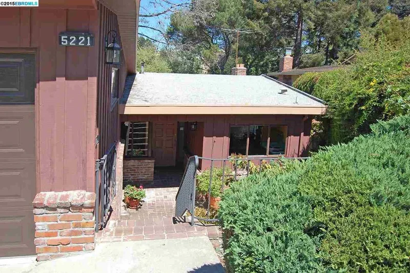 5221 Silva Ave, Richmond, CA 94805