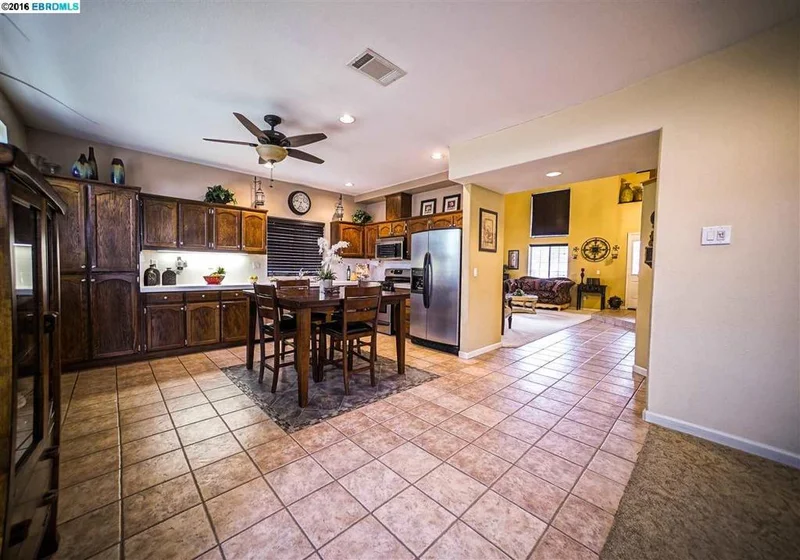 5125 Paddock Ct, Antioch, CA 94531
