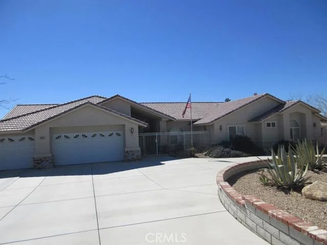 19027 Kaibab, Apple Valley, CA 92307