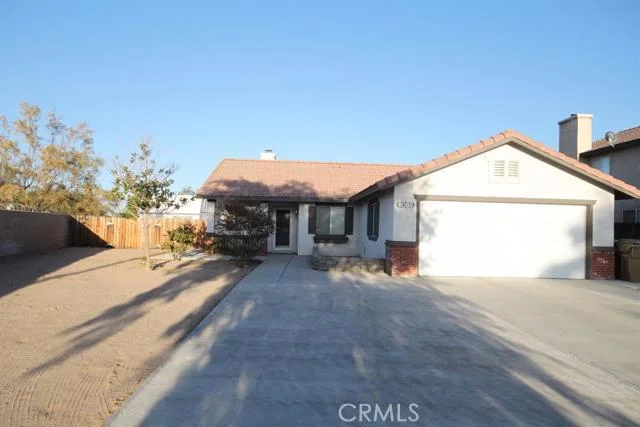 9085 Harvard, Hesperia, CA 92344