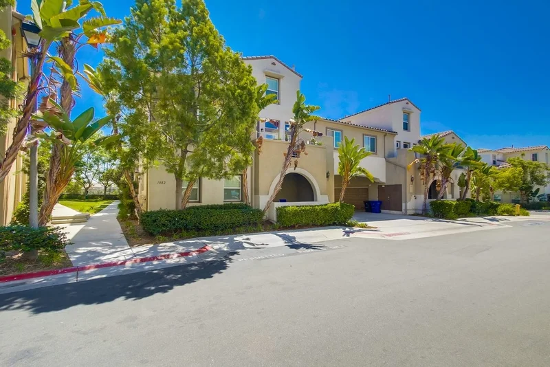 1882 Fargo Ln #4, Chula Vista, CA 91913