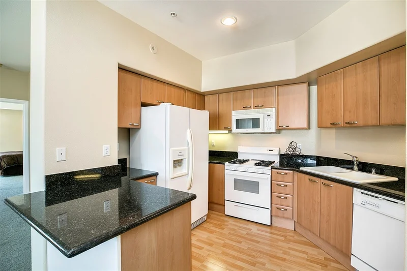 1180 Civic Center Drive #B36, Oceanside, CA 92054