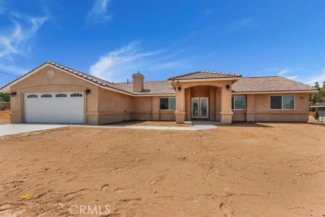 10374 Balsam, Hesperia, CA 92345
