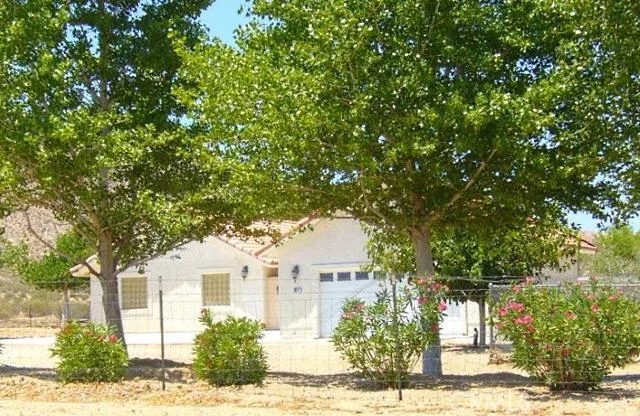 8972 Midway, Lucerne Valley, CA 92356