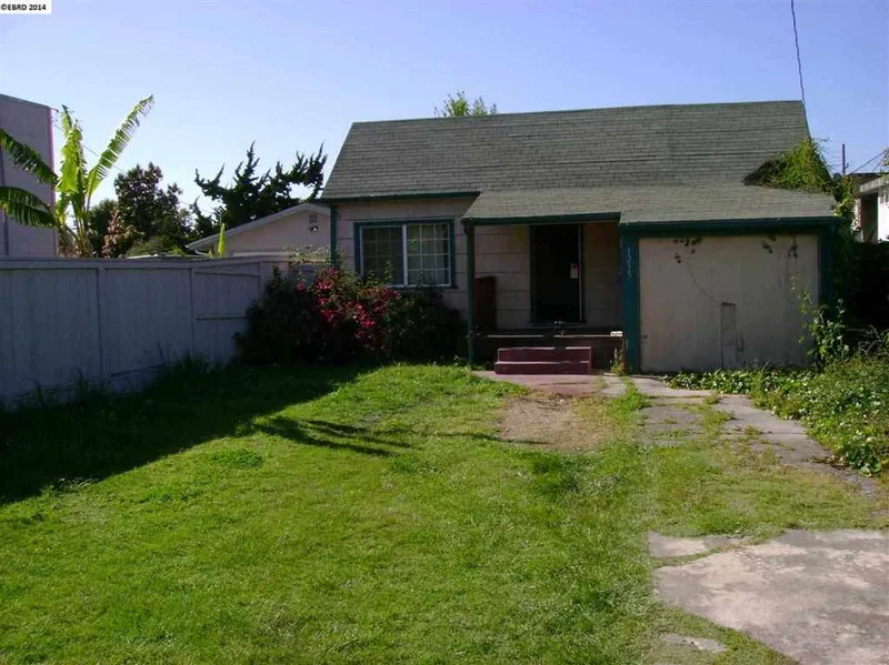 1235 96th Ave, Oakland, CA 94603-1423