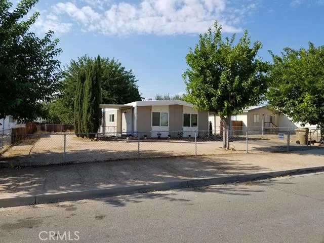 18993 Monterey, Hesperia, CA 92345
