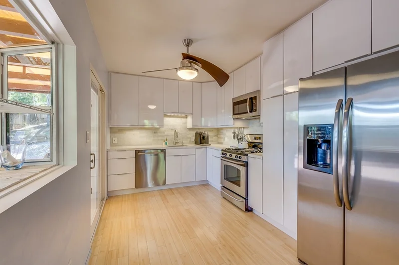 9059 Terrace, La Mesa, CA 91941
