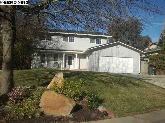 1 Lagunita, Martinez, CA 94553