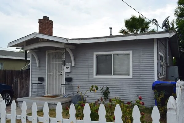 4218 Hamilton St, San Diego, CA 92104