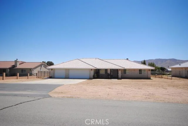 7797 El Cerrito, Hesperia, CA 92345
