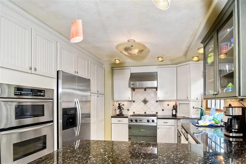2563 Navarra #E, Carlsbad, CA 92009