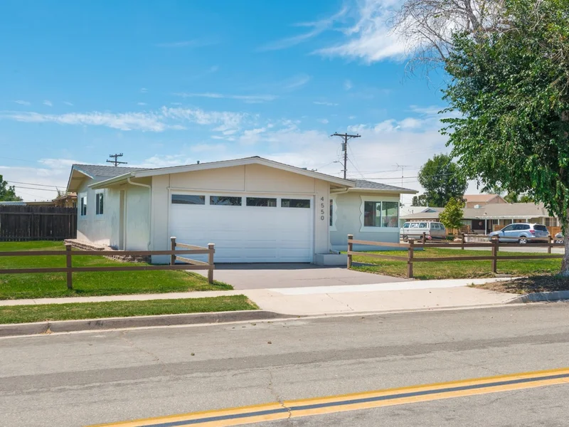 4550 Donald Ave., San Diego, CA 92117