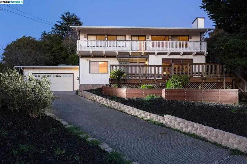 1012 Havens Pl, El Cerrito, CA 94530-2714