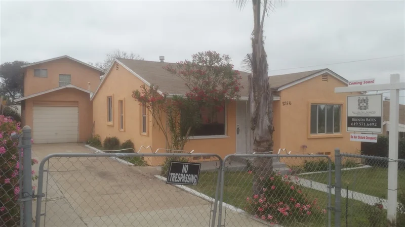 2756 Ridgeway Dr, National City, CA 91950