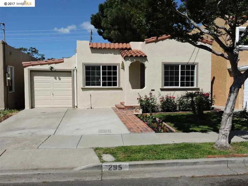295 15th St., Pittsburg, CA 94565