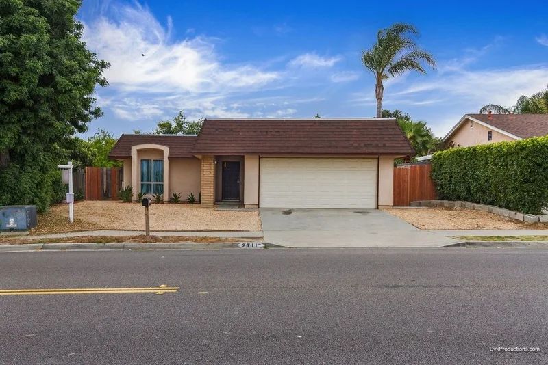 2711 Emerald Drive, Oceanside, CA 92056