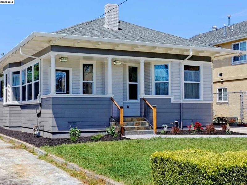 854 53rd St, Oakland, CA 94608-3257