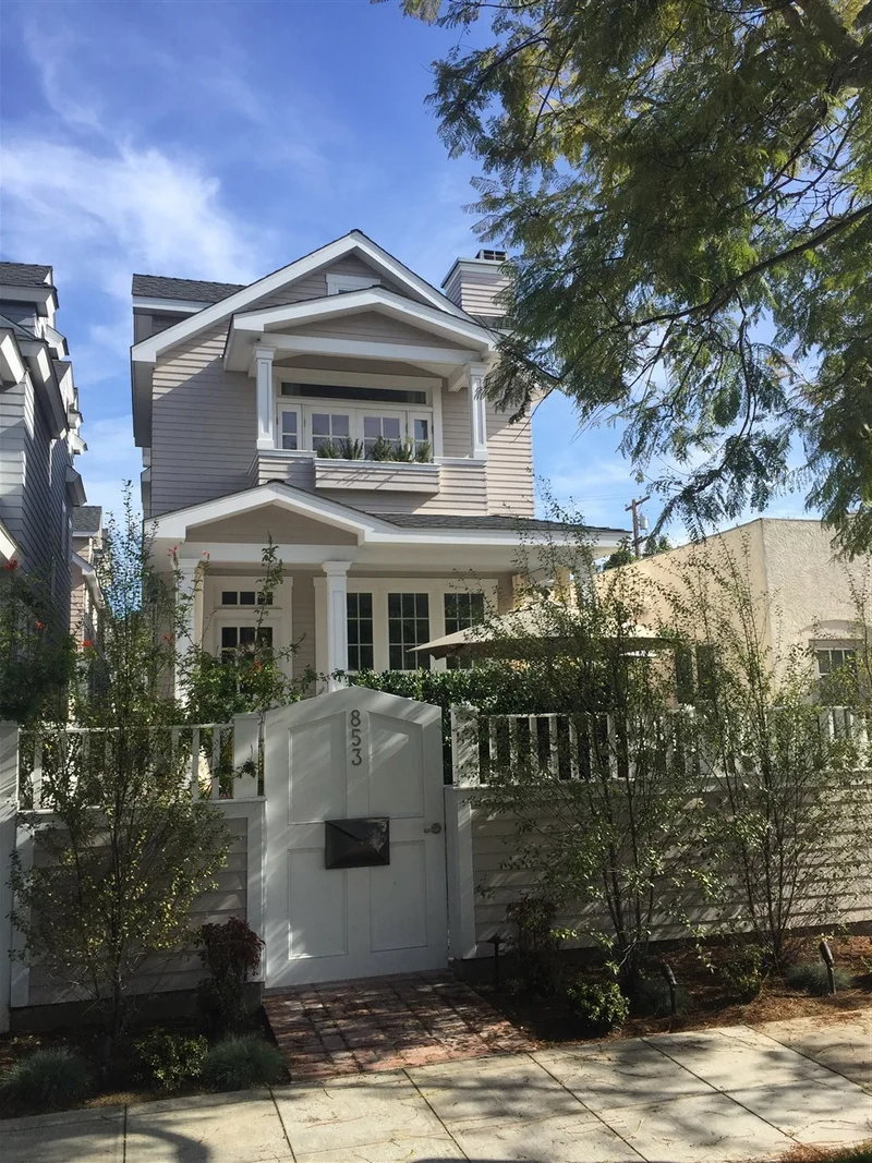 853 G Avenue, Coronado, CA 92118