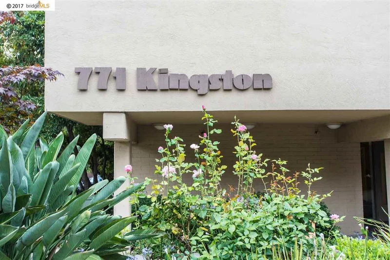 771 Kingston Avenue #104, Oakland, CA 94611