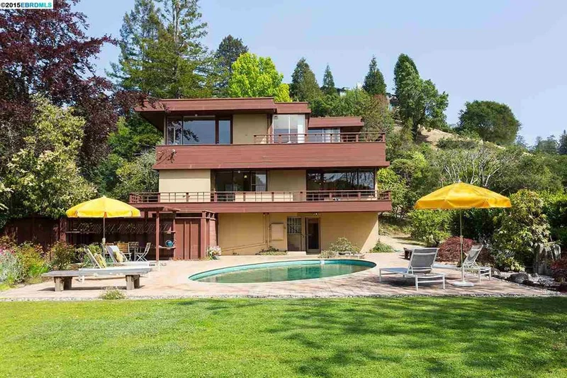 2740 Shasta Rd, Berkeley, CA 94708
