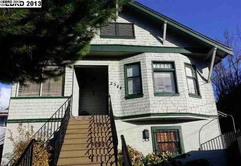 2544 Highland Ave, Oakland, CA 94606-3548