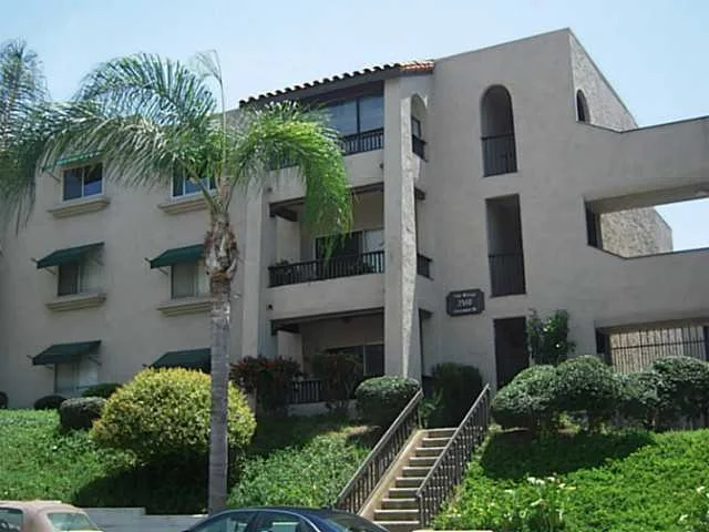 2530 Clairemont Dr. #108, San Diego, CA 92117