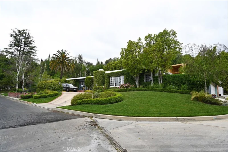 4333 Bonavita, Encino, CA 91436