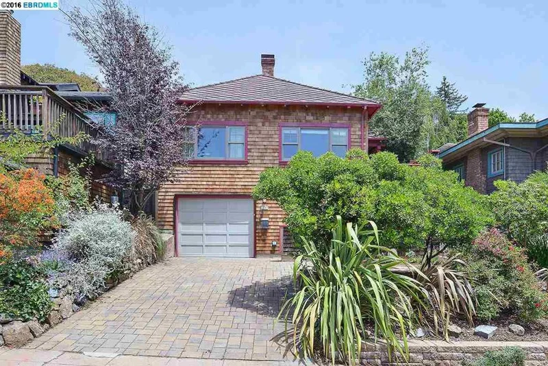 1011 Shattuck Ave, Berkeley, CA 94707