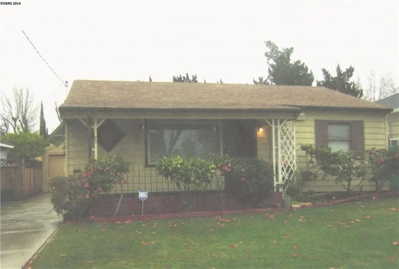 89 Linscheid Dr, Pittsburg, CA 94565-5831