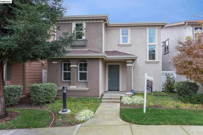 19 Willet Ct, Pittsburg, CA 94565-7535